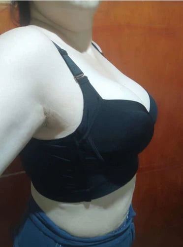 Emily R.